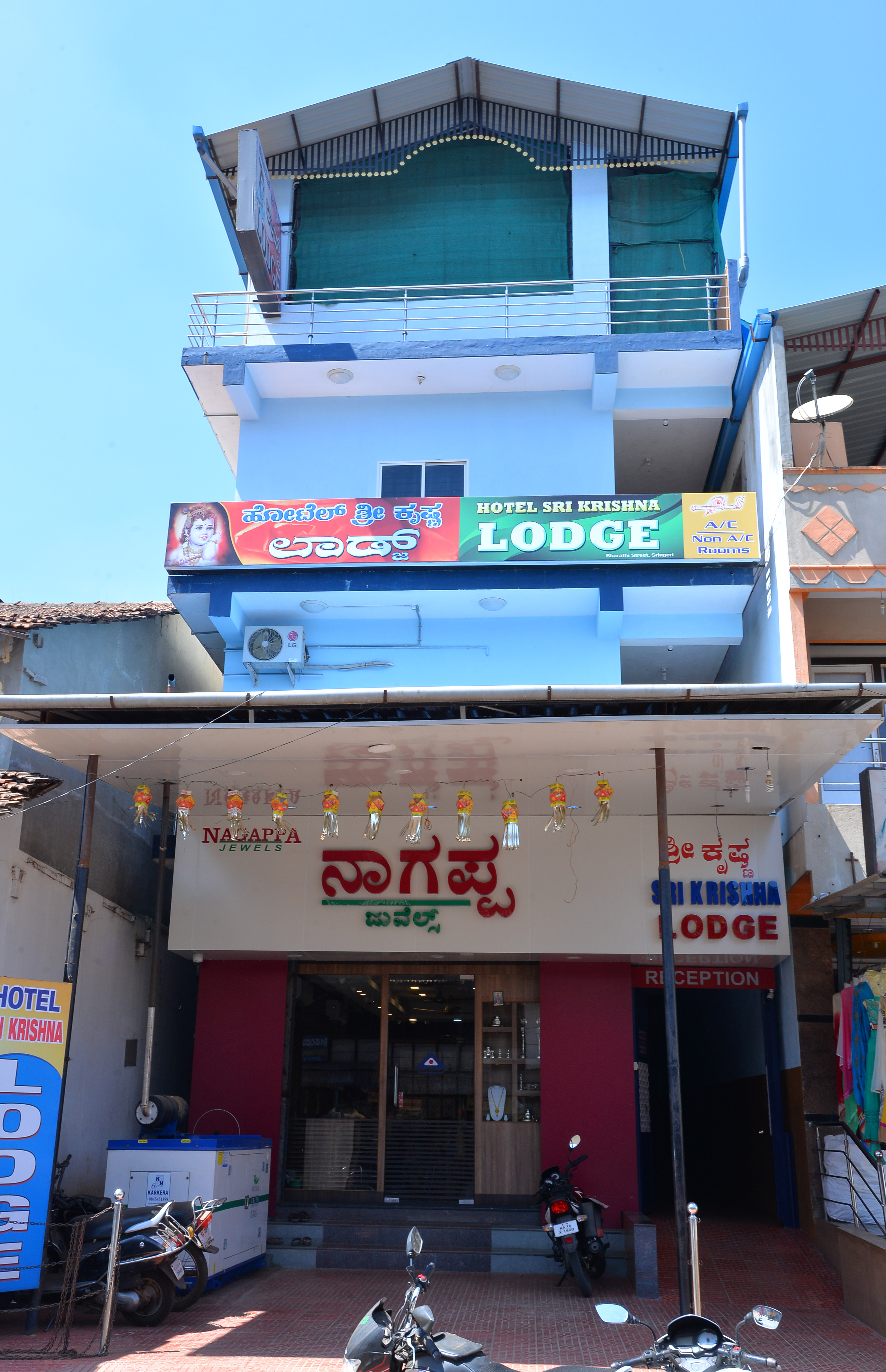 gallery-photo