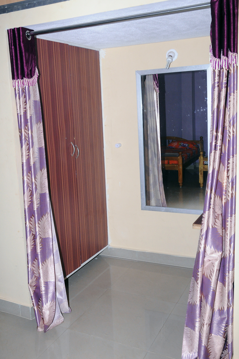 gallery-photo